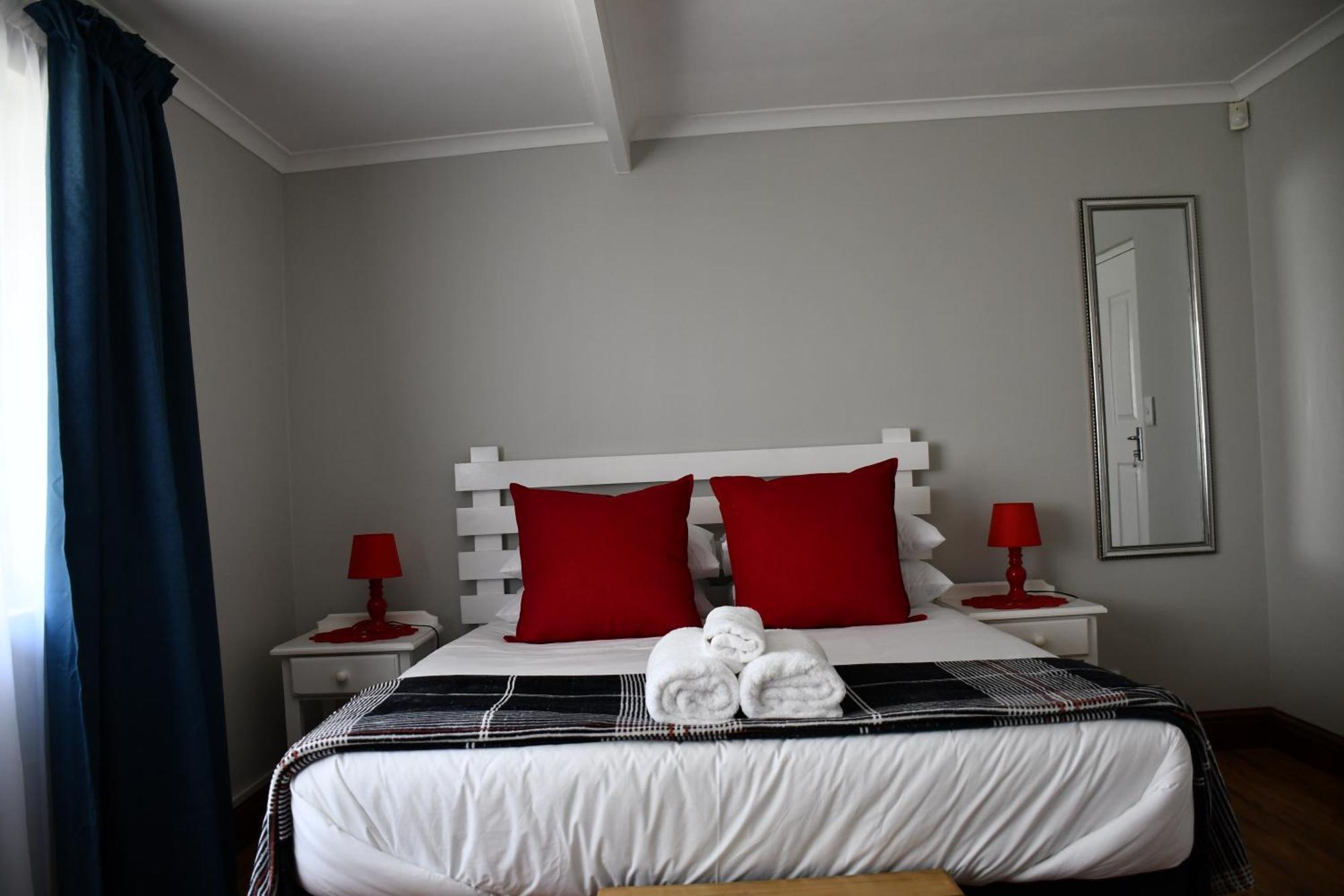 Friendz Guesthouse Knysna Cameră foto