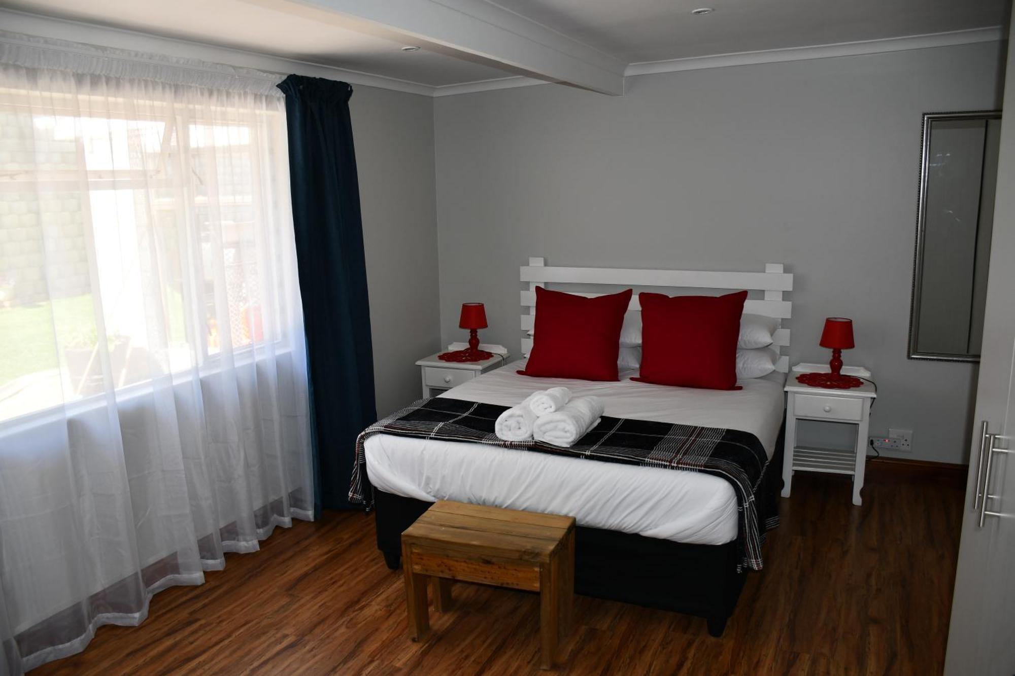 Friendz Guesthouse Knysna Cameră foto